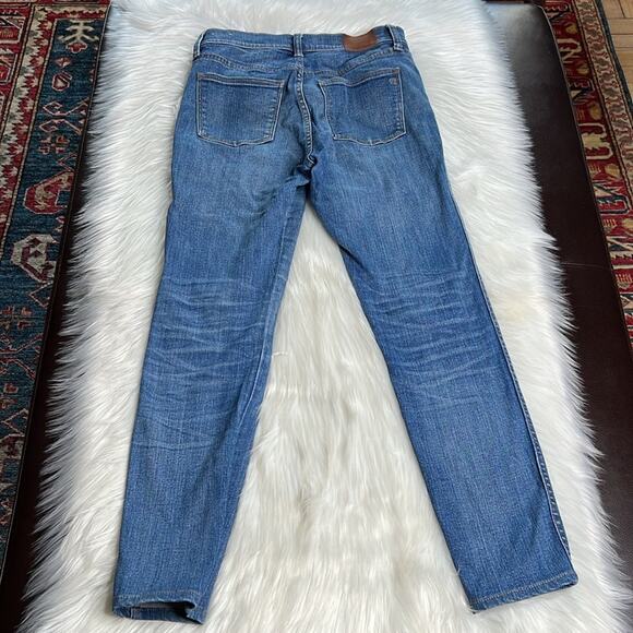 Madewell 9” Inch High Rise Skinny Rip and Repair Edition Jeans - Picture 7 of 8